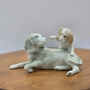 Franklin Mint Playful Moment Dog Puppy Porcelain Figurine  1987